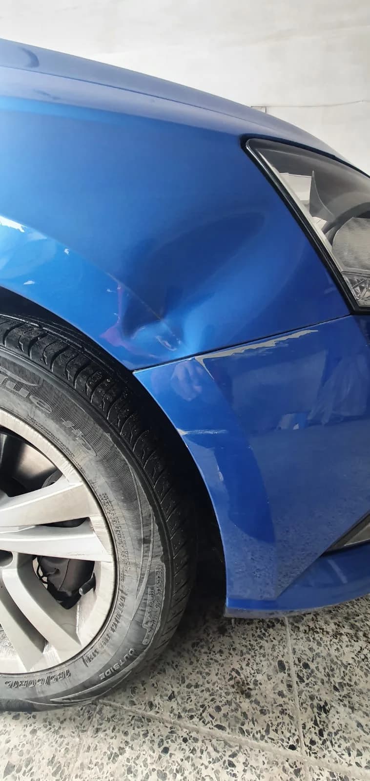 Skoda araç göçük onarımı - Onarım öncesi