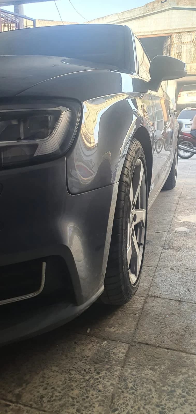 Audi çamurluk onarımı