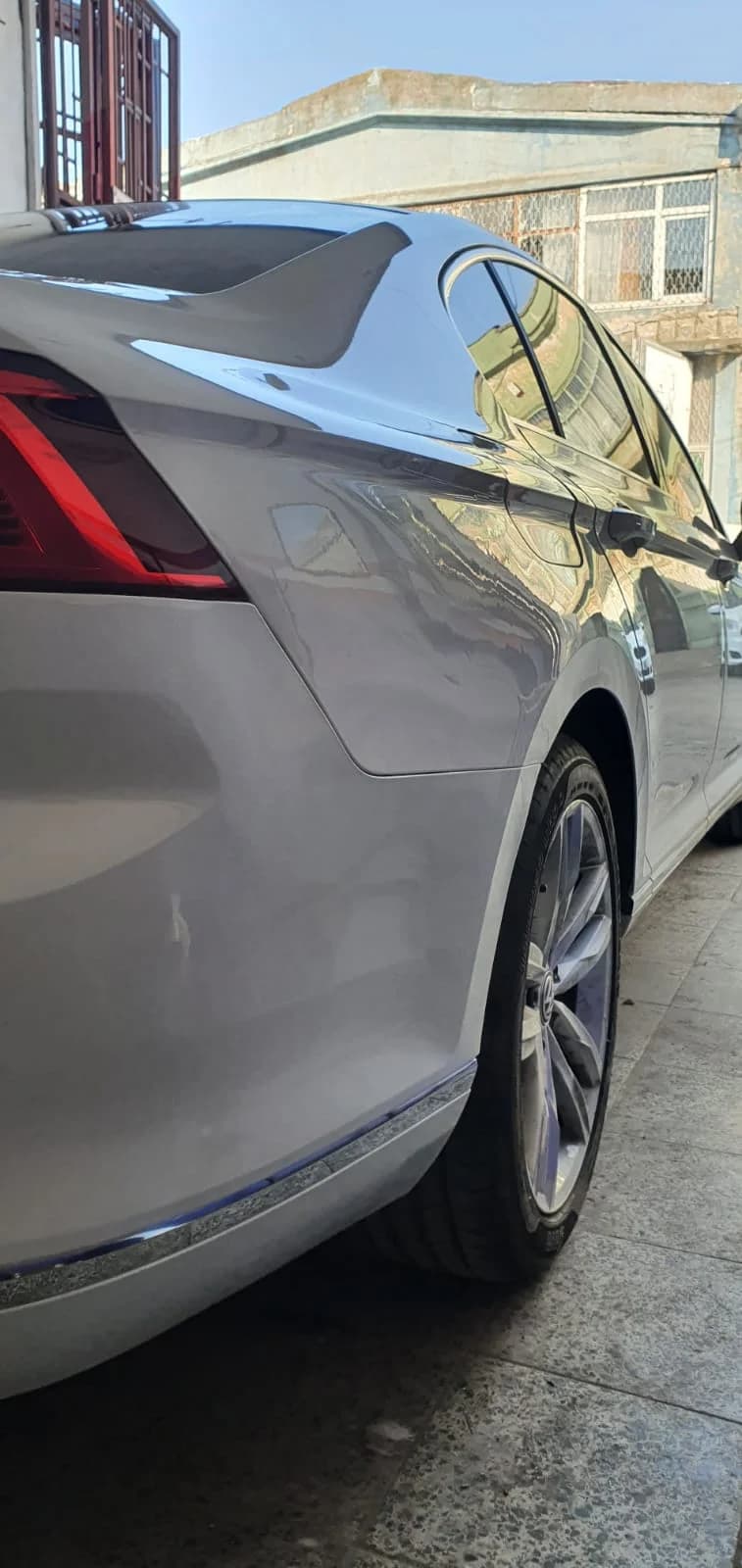 Volkswagen kapı onarımı